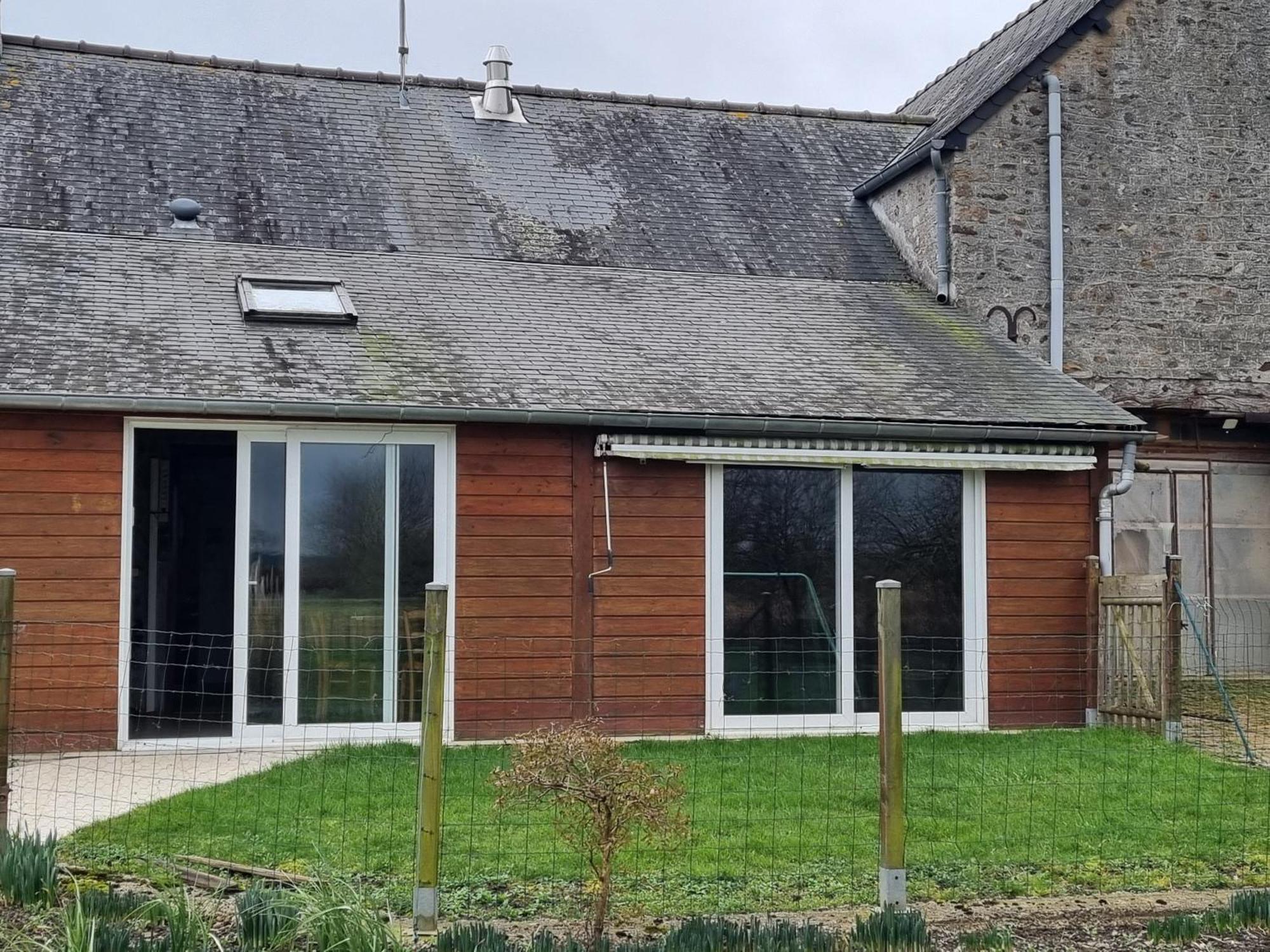 Maison De Famille Pre-en-Pail-Saint-Samson Luaran gambar